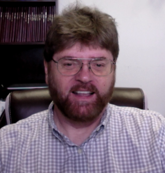 Portrait of Dr. Kevin Lewis