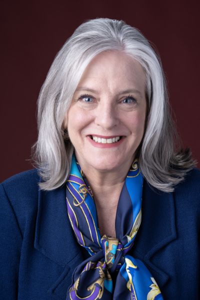 Portrait of Dr. Debbie Thorne