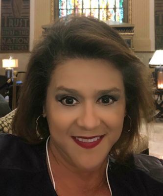 Portrait of Dr. Valerie Ballesteros