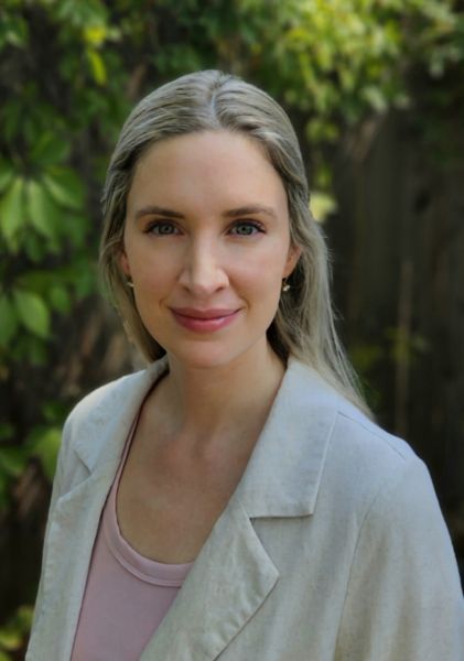 Portrait of Dr. Julie McCormick Weng