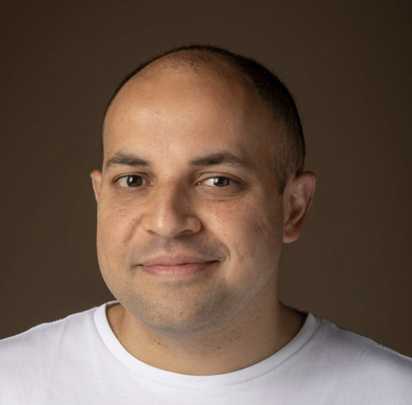 Portrait of Dr. Nestor D Guillen Matheus