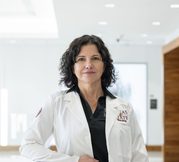 Portrait of Dr. Tracey Smith